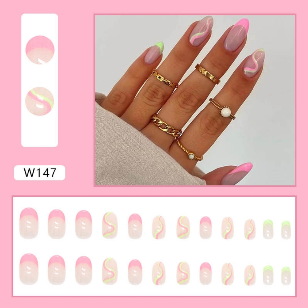 Short pink french press on nails